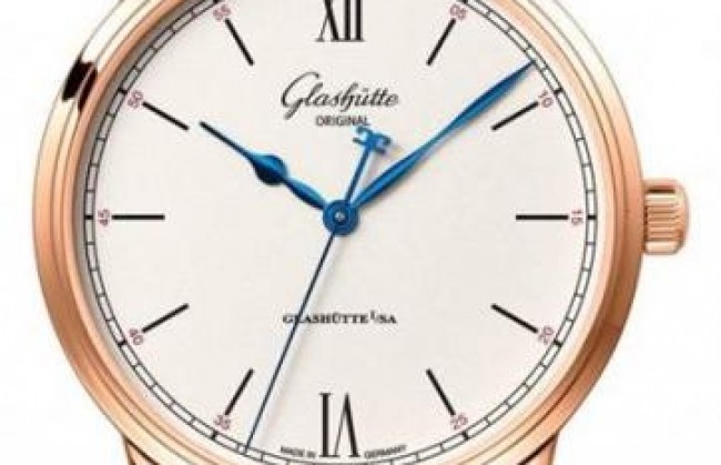 Компания Glash&#252;tte Original представила часы Senator Excellence